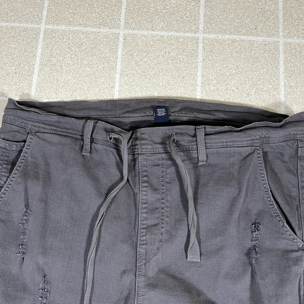 True Religion Distressed Jeans Grey Size 38